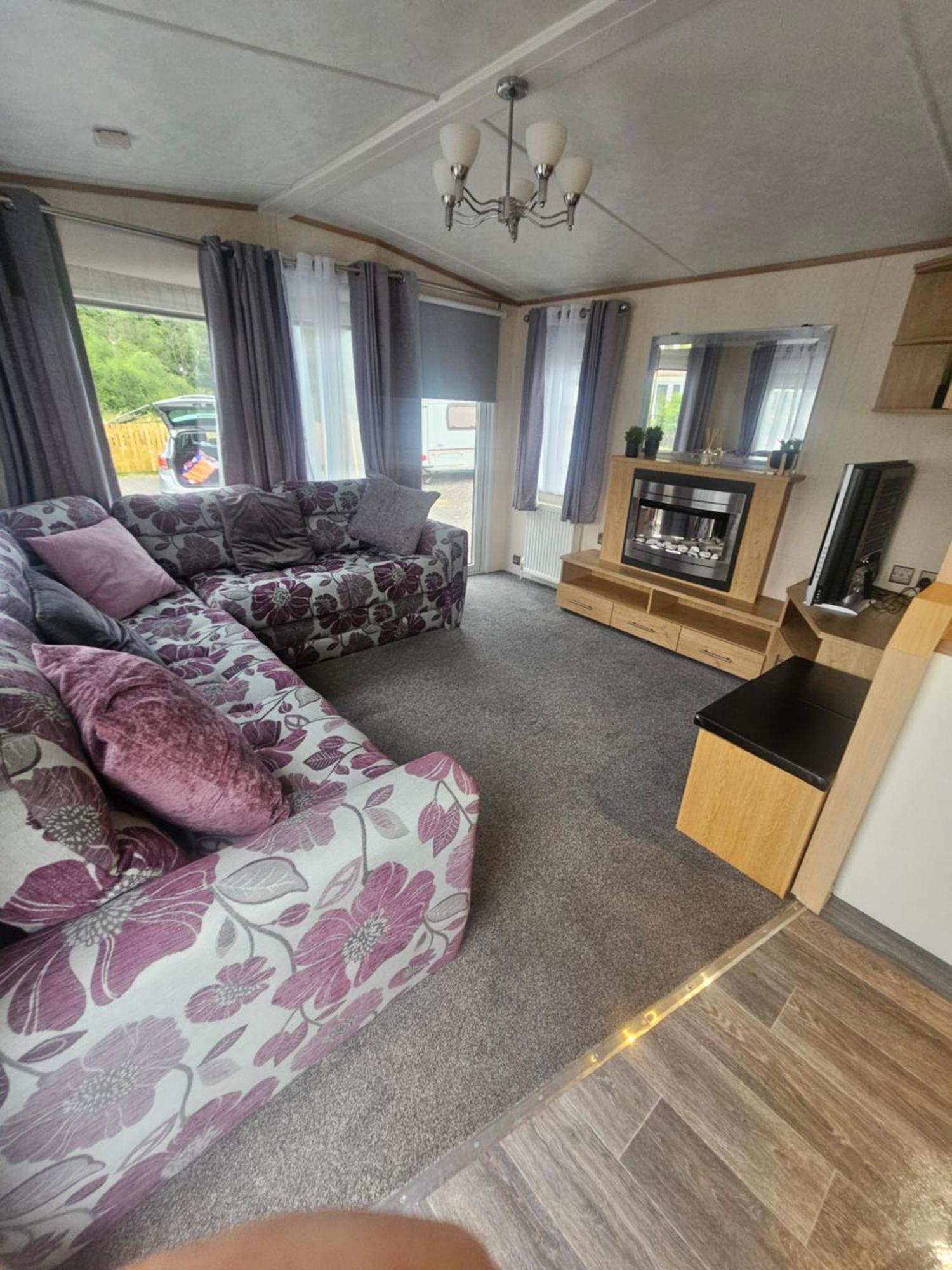 Campsite Heathers Static Caravan