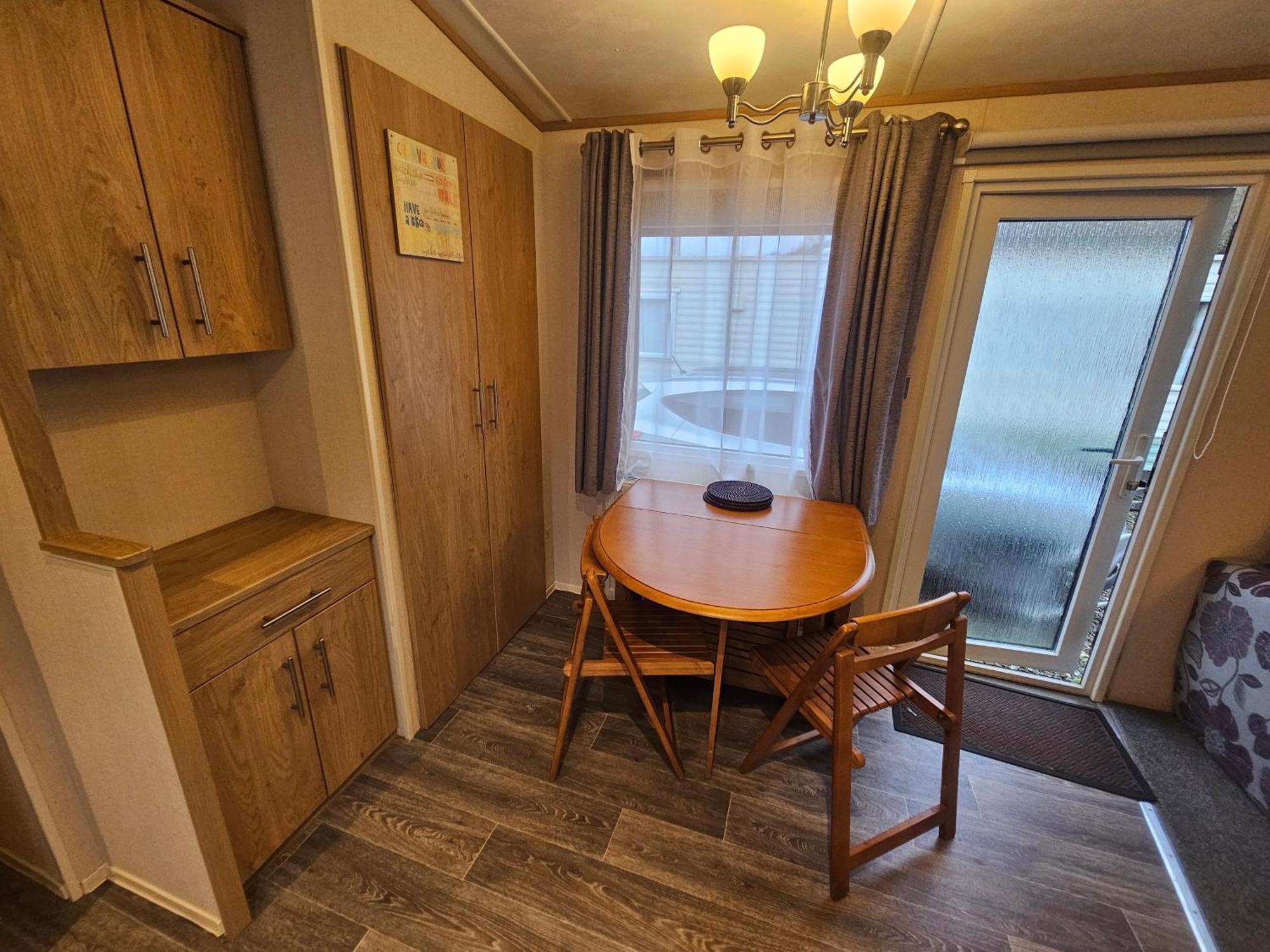 Heathers Static Caravan Sandbank